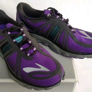 Brooks Pure Cadence 2 Brand New Size 11